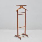 1482 3281 VALET STAND